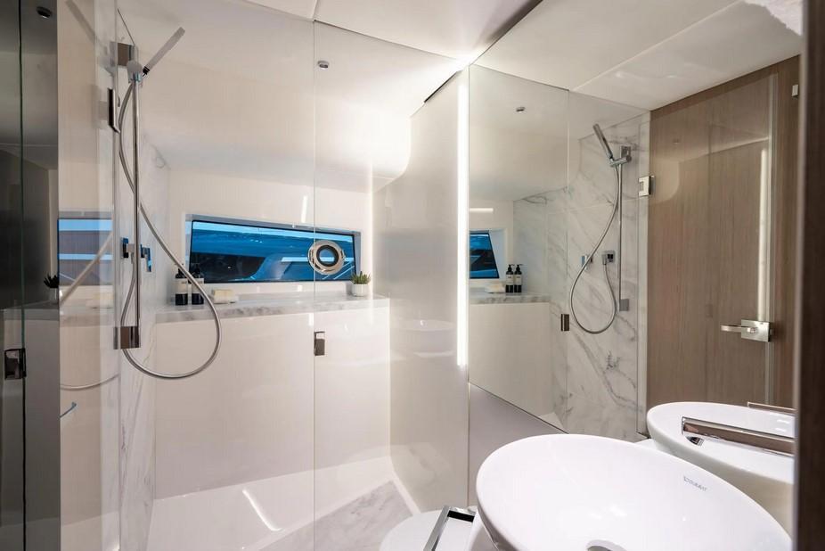 Sunseeker Superhawk 55