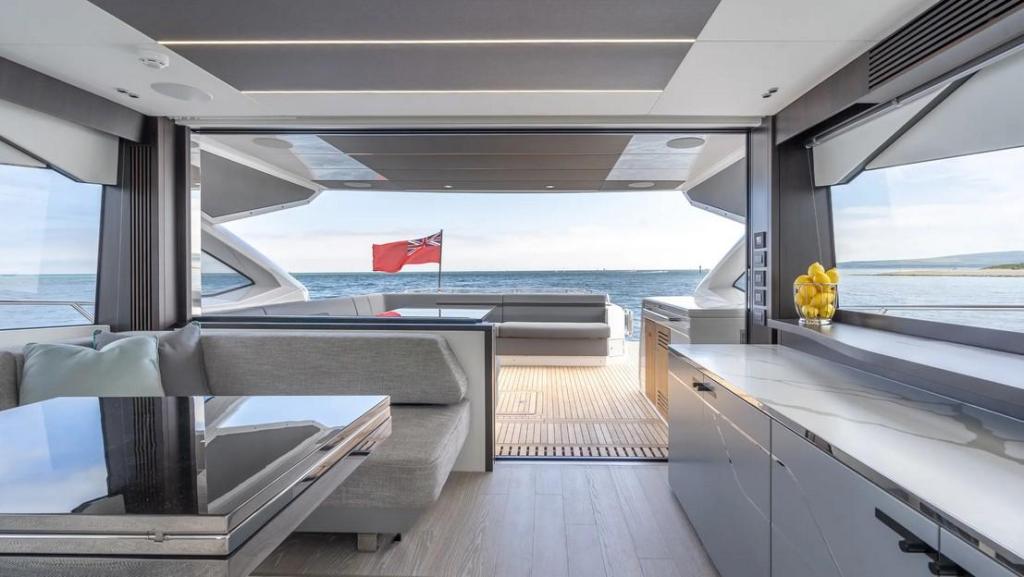 Sunseeker Sport Yacht 74 XPS