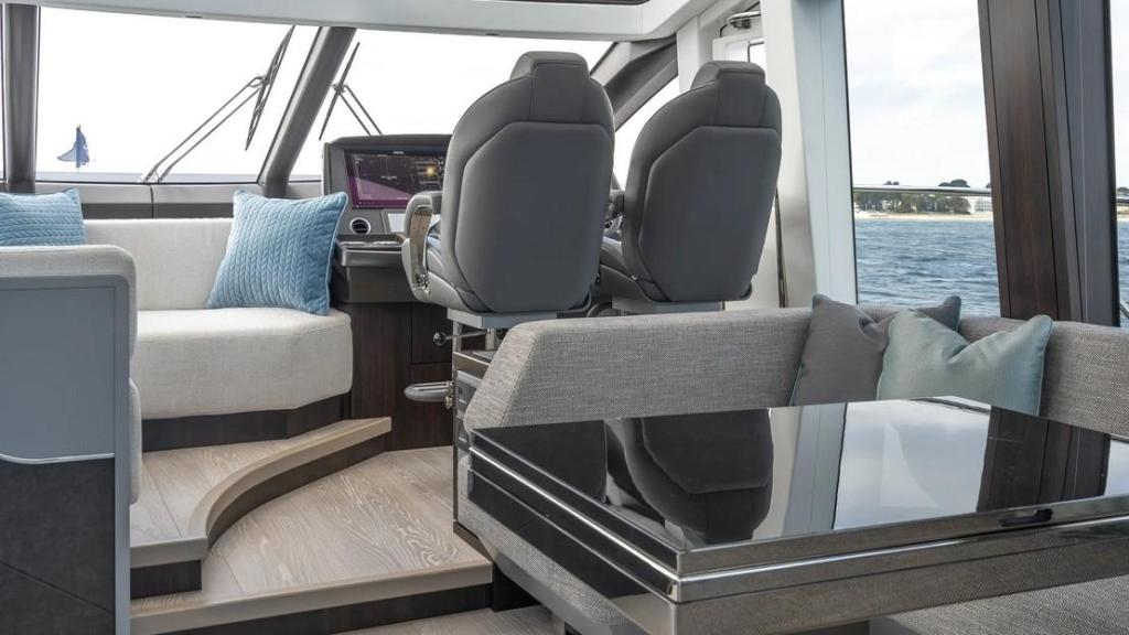 Sunseeker Sport Yacht 74 XPS