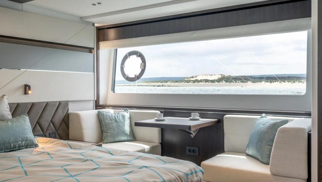 Sunseeker Sport Yacht 74 XPS