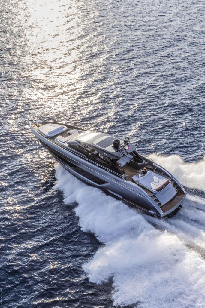 Riva 68 Diable