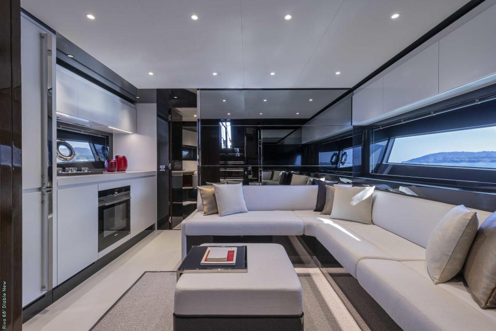 Riva 68 Diable