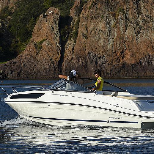 Bayliner VR5 Cuddy Europe