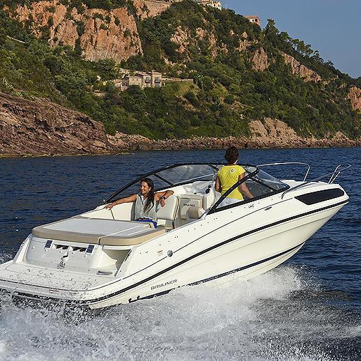 Bayliner VR5 Cuddy Europe