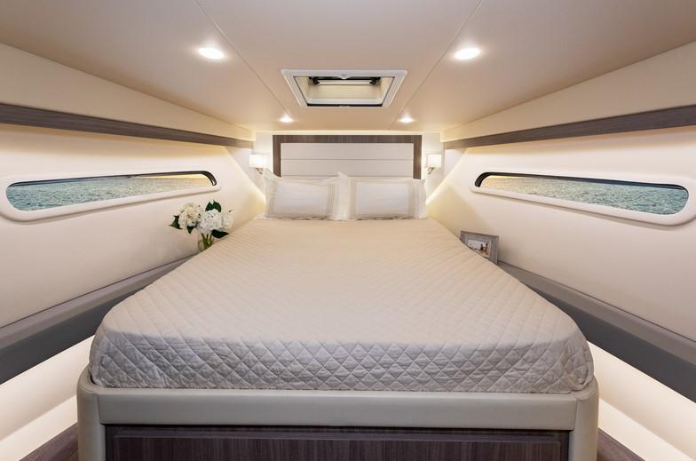 Regal 38 FXO