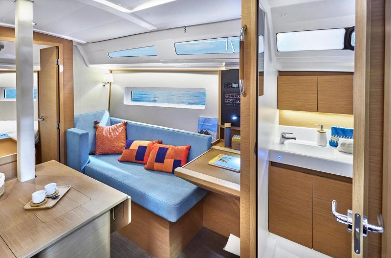 Jeanneau Sun Odyssey 380