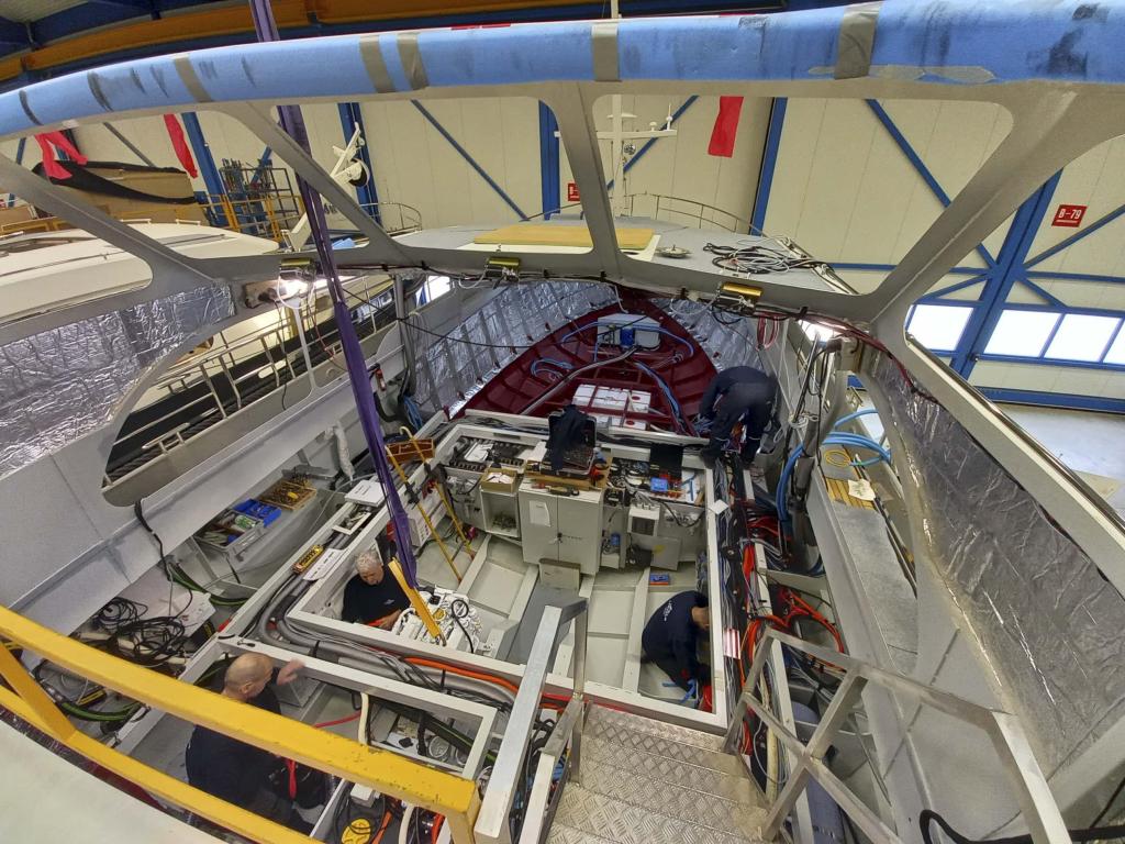 Linssen 55 SL AC Variotop®