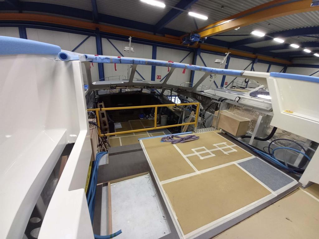 Linssen 55 SL AC Variotop®