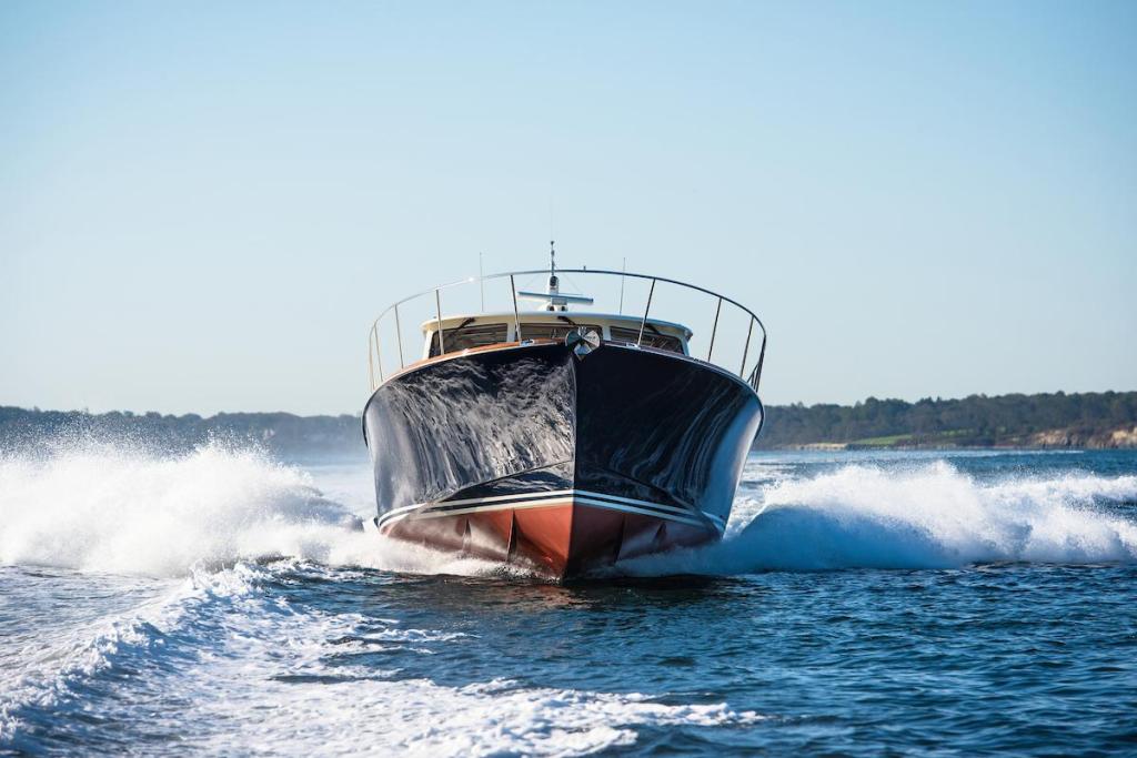 Hinckley Talaria 57