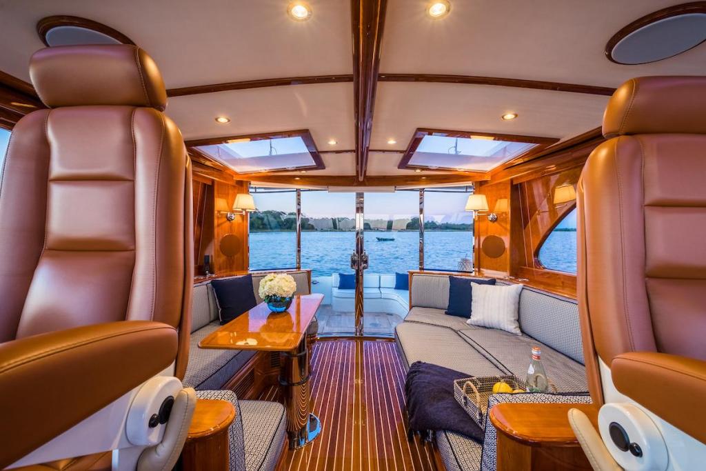 Hinckley Talaria 57