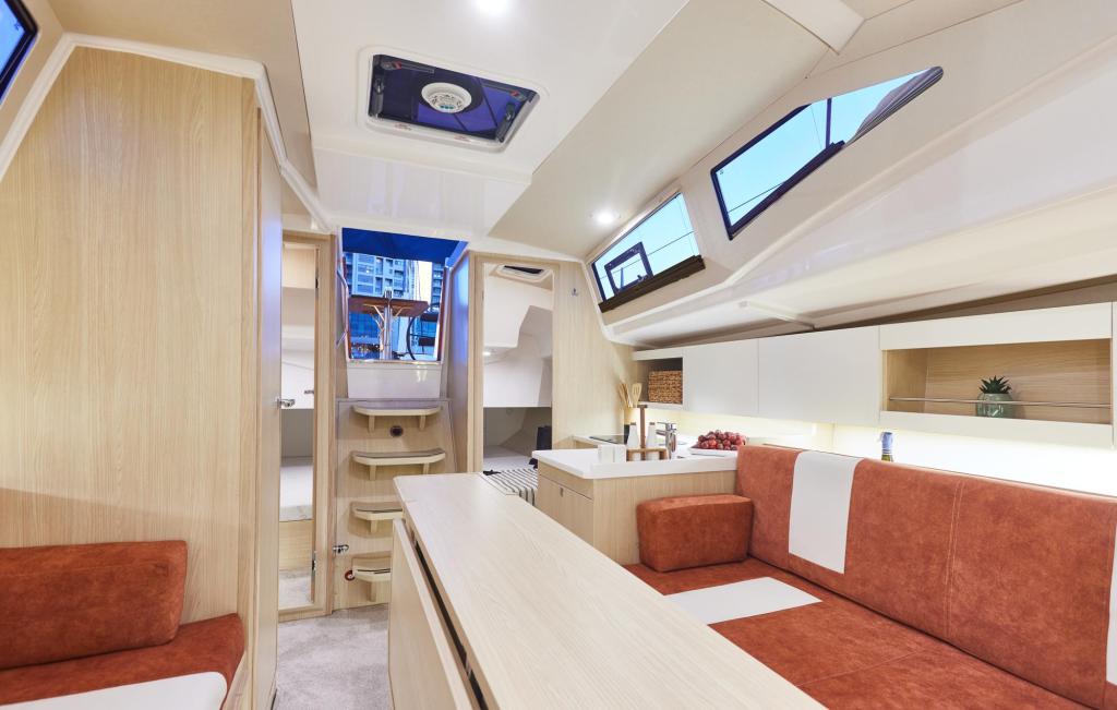 Northman Maxus 34