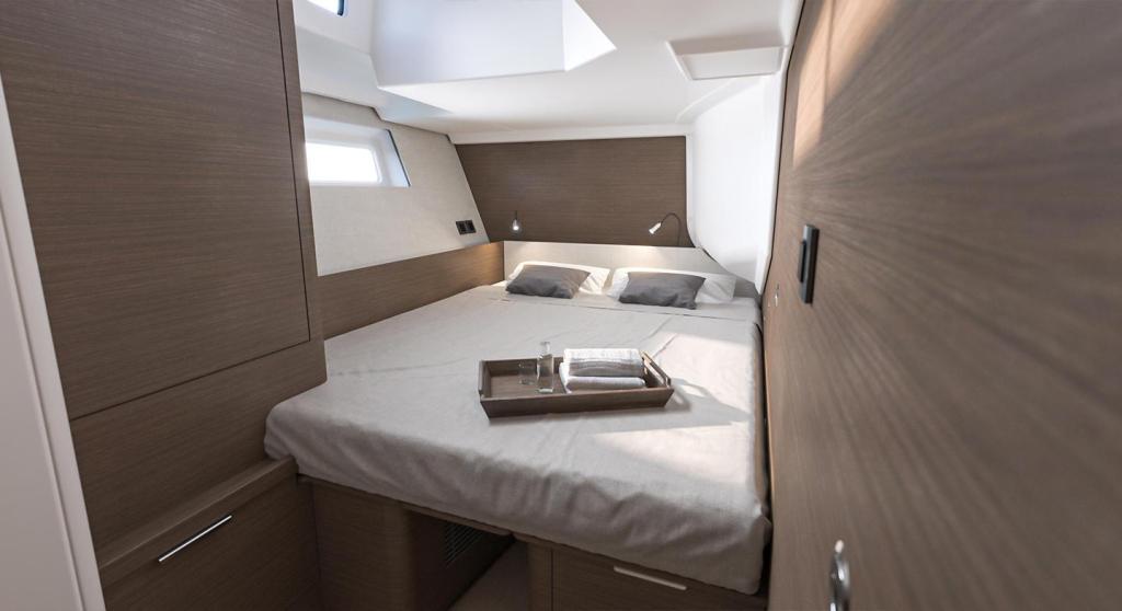 Beneteau Oceanis 60