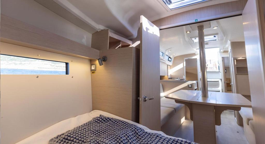 Beneteau Oceanis 34.1