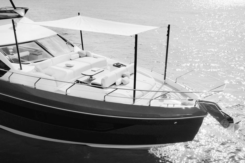 Azimut 68