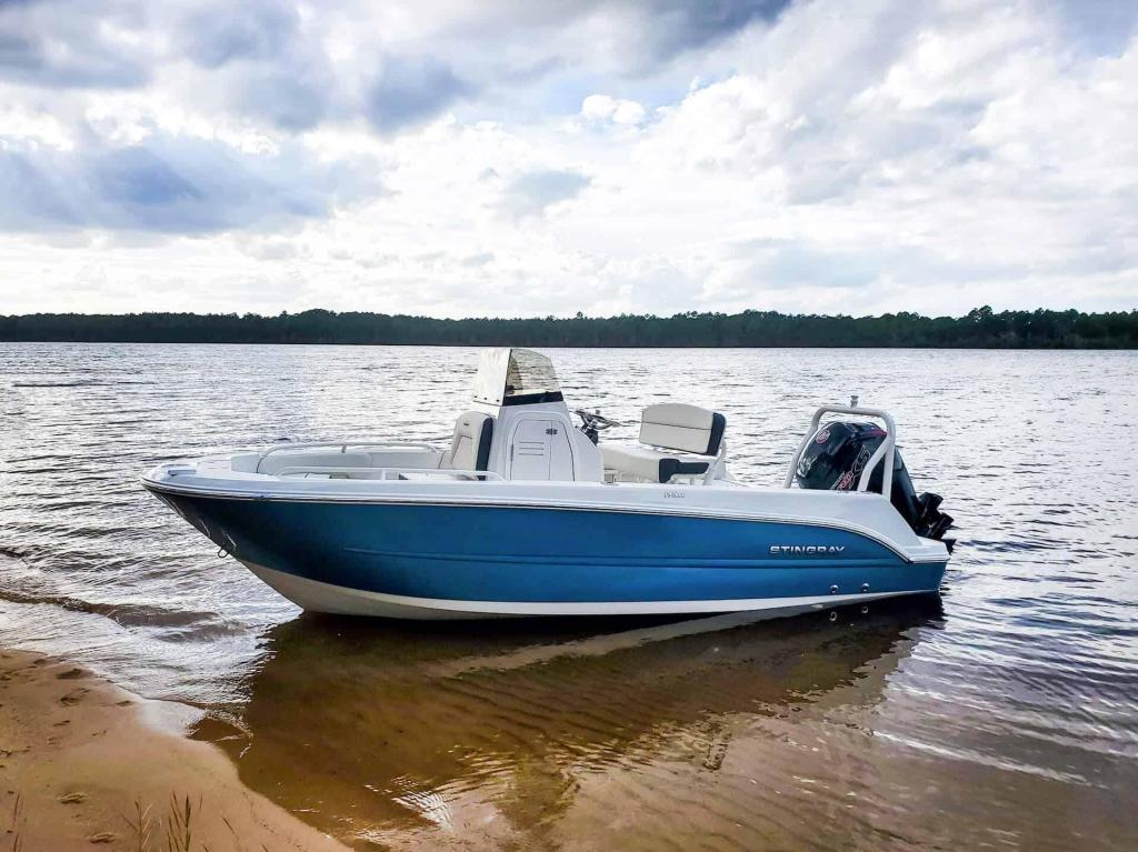 Stingray 173CC Center Console