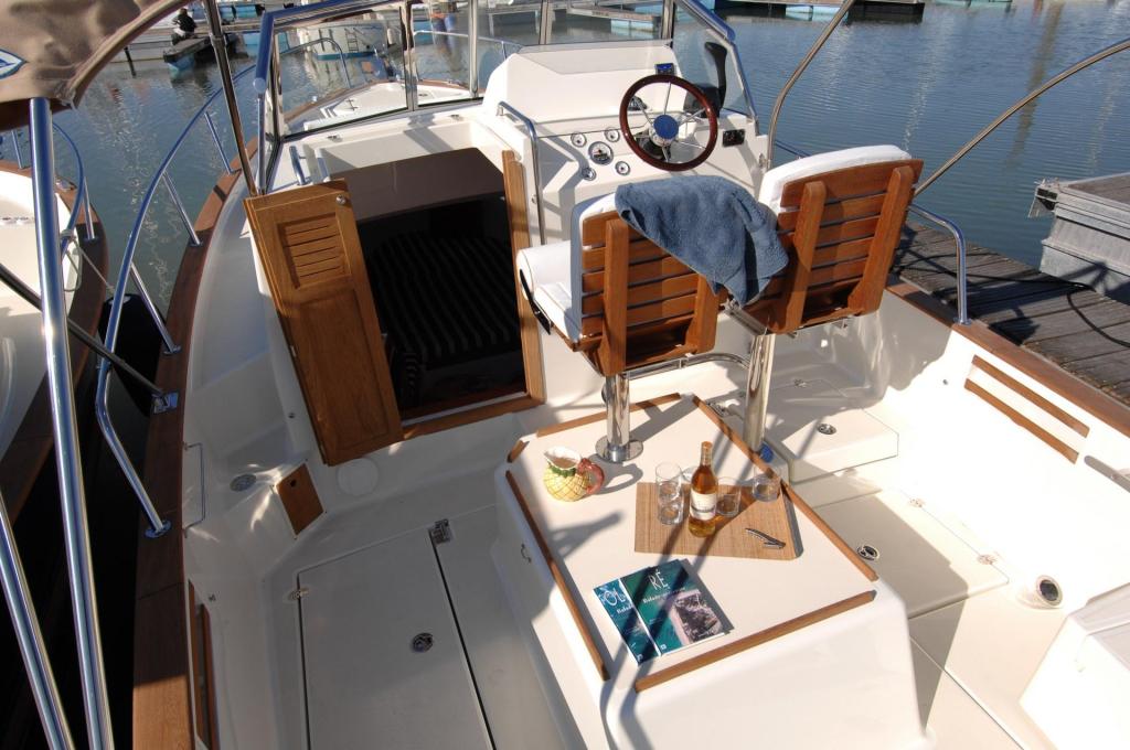 Rhéa 750 Open