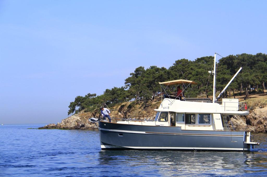 Rhéa 36 Trawler