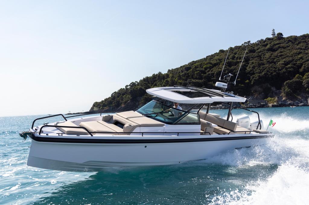 Axopar 37 Sun-Top