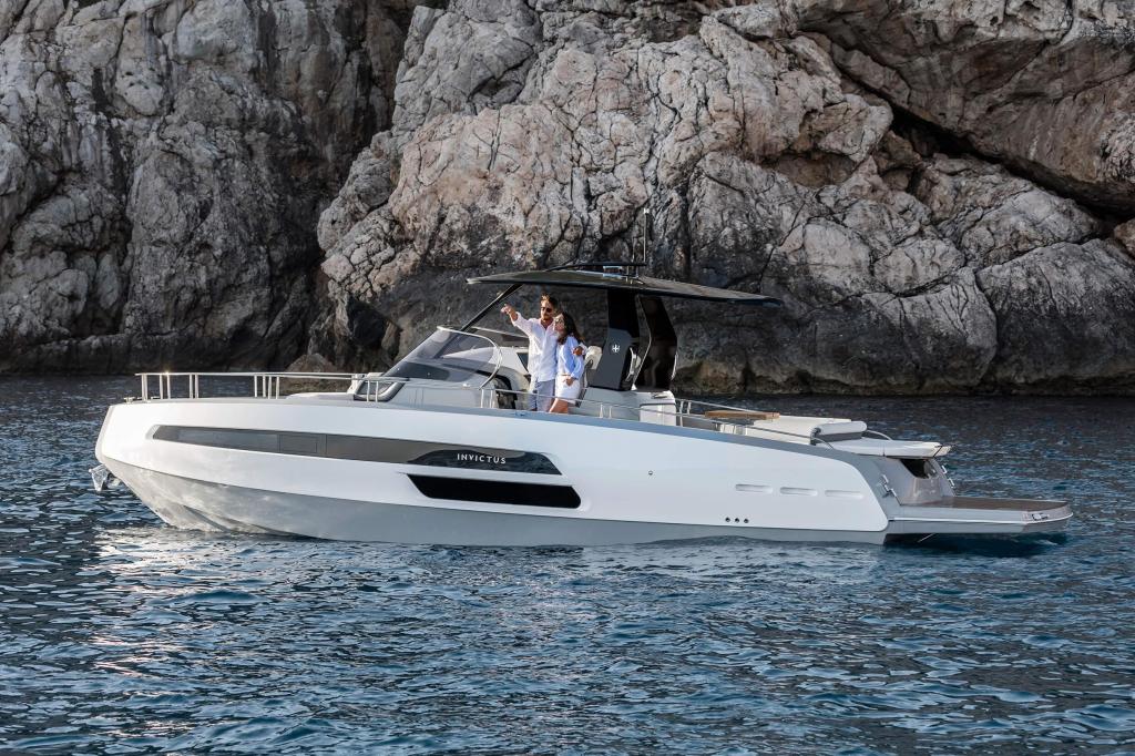 Invictus GT370
