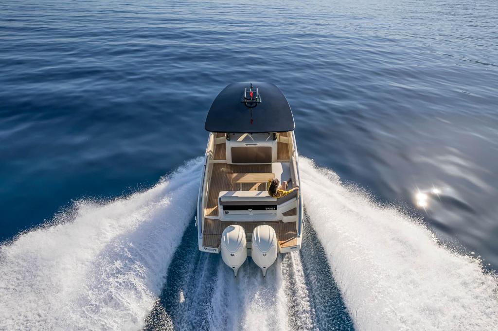 Invictus GT320S
