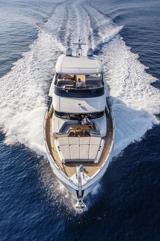 Absolute Navetta 68