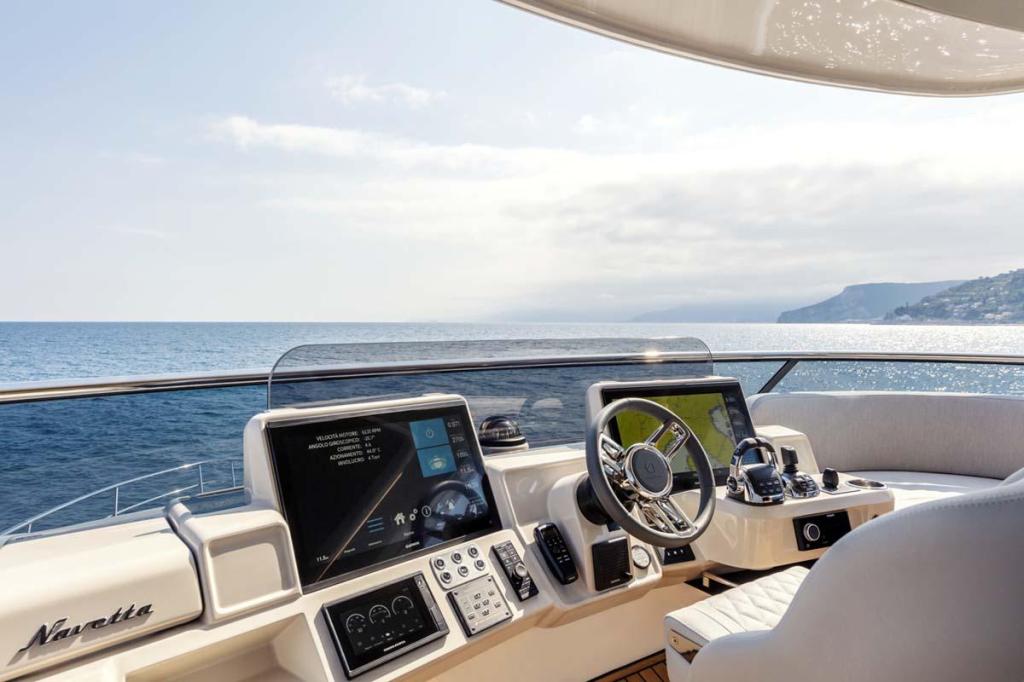 Absolute Navetta 68