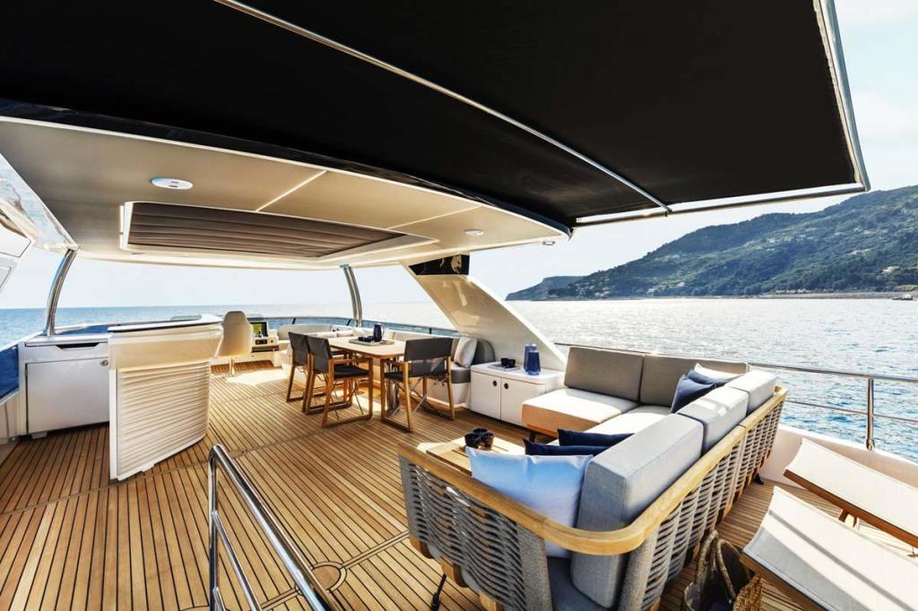 Absolute Navetta 68