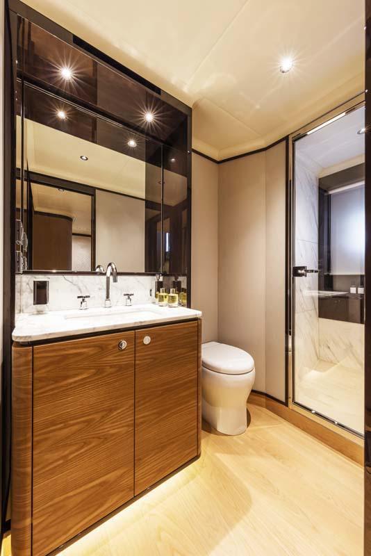 Absolute Navetta 68