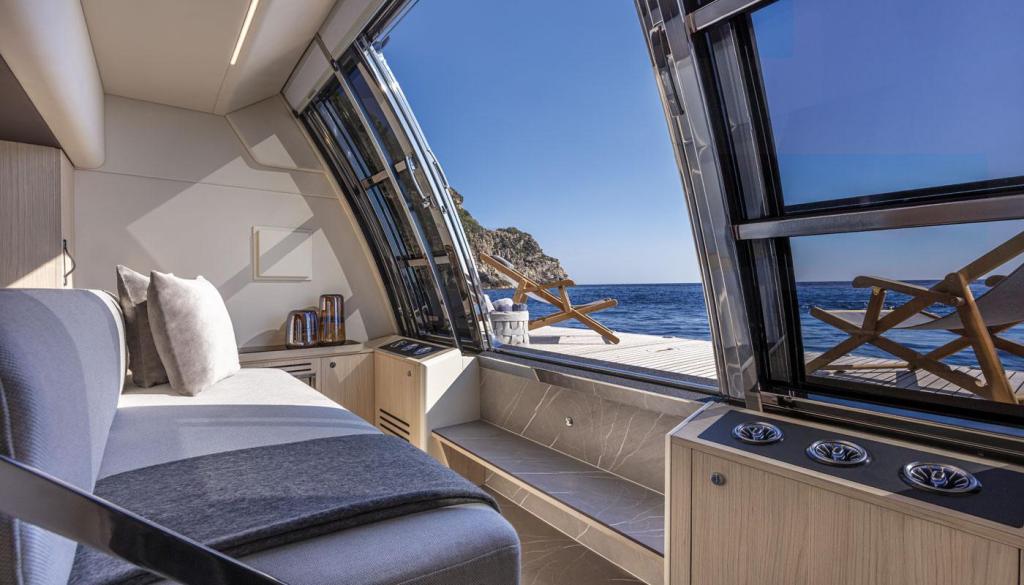 Absolute Navetta 64