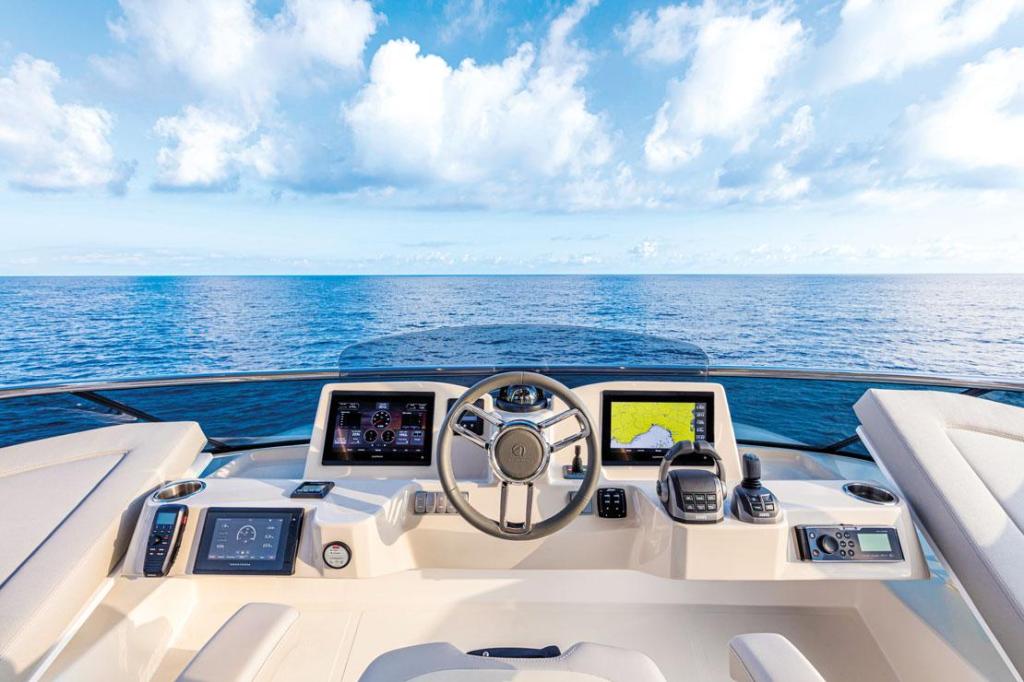Absolute Navetta 52