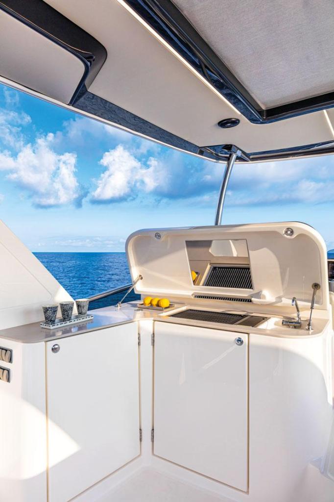 Absolute Navetta 52