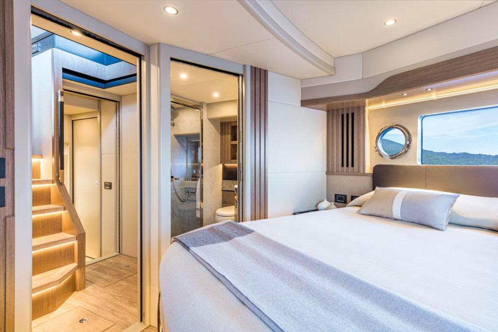 Absolute Navetta 52