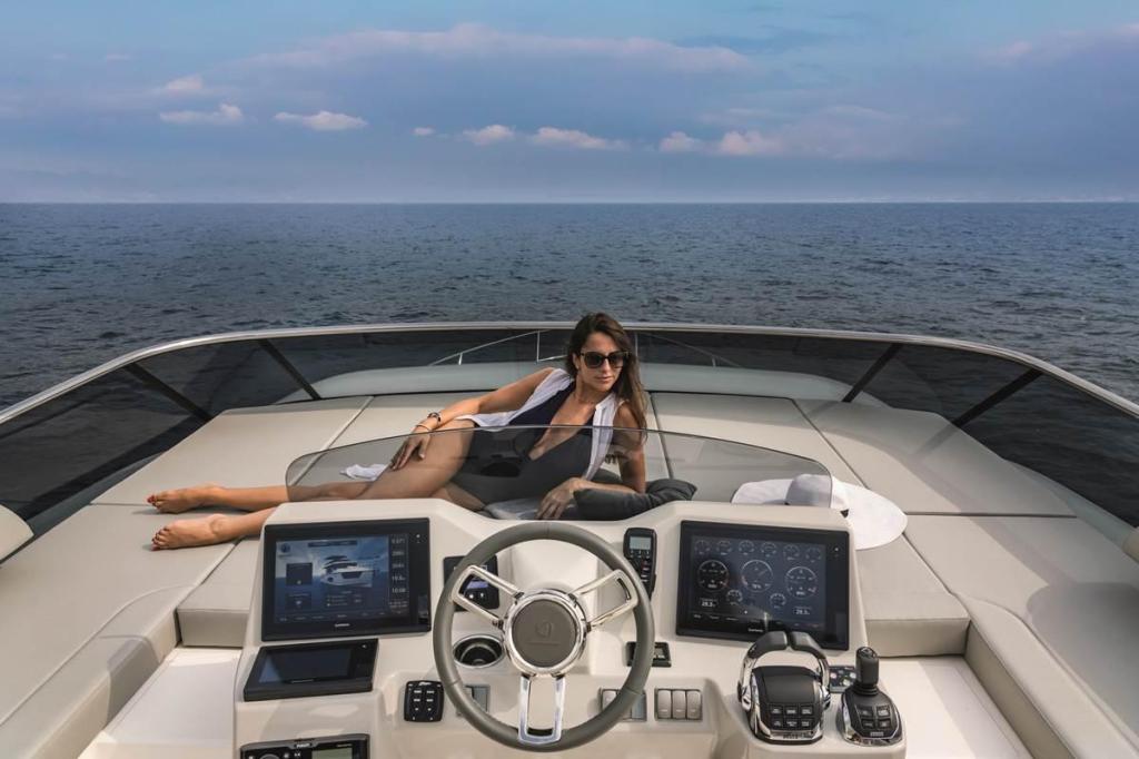 Absolute Navetta 48