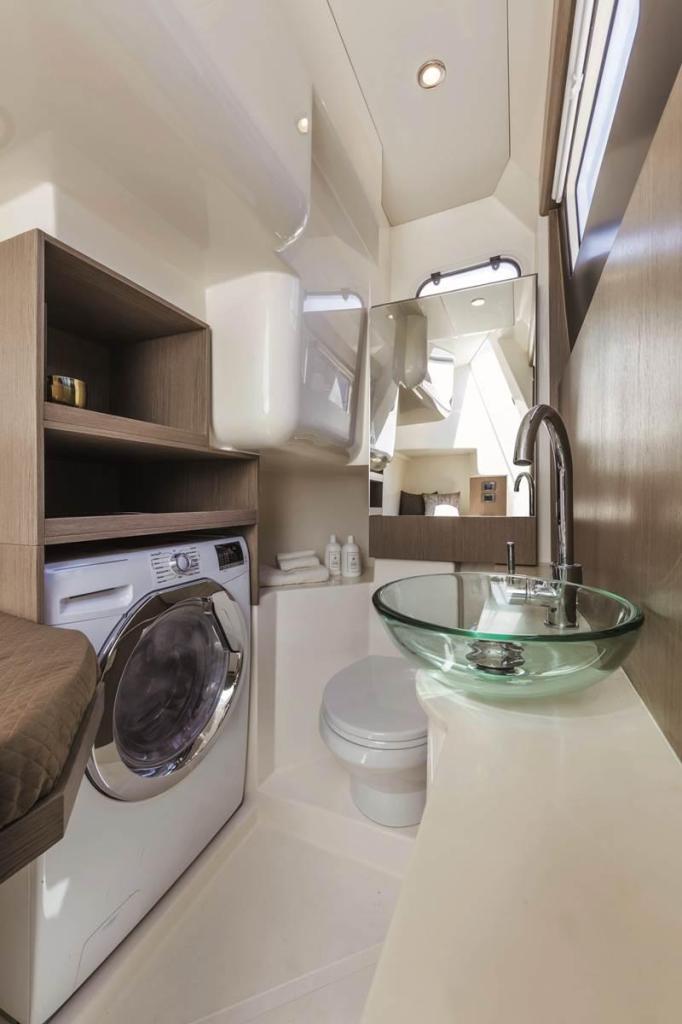Absolute Navetta 48
