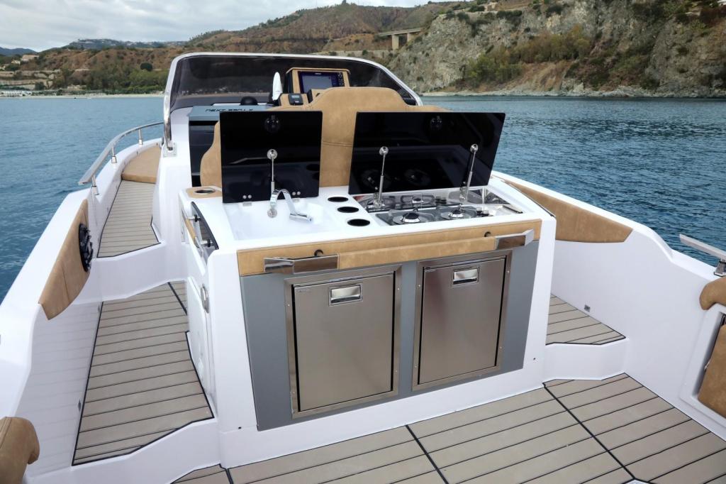Ranieri Next 330 LX