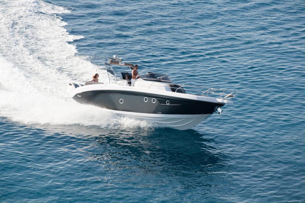 Ranieri Next 370 SH
