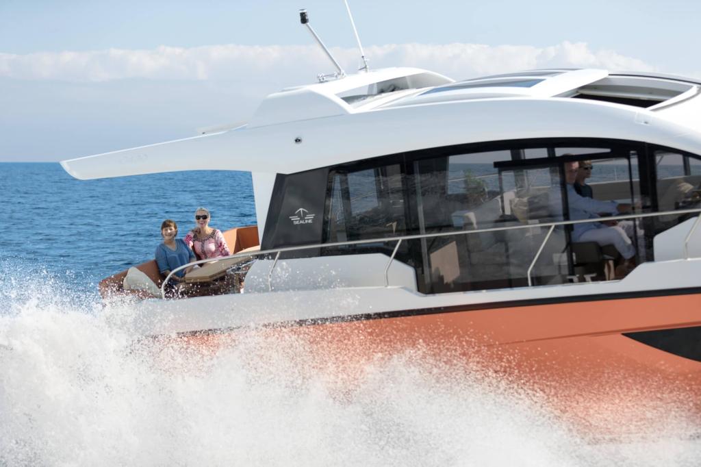 Sealine C430