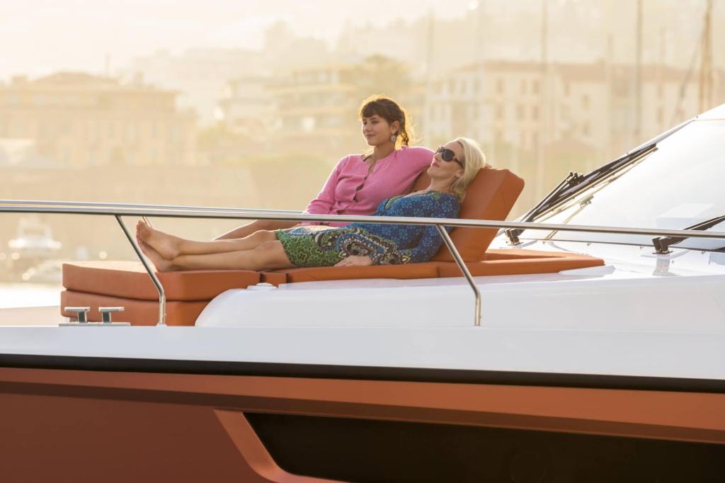 Sealine C430