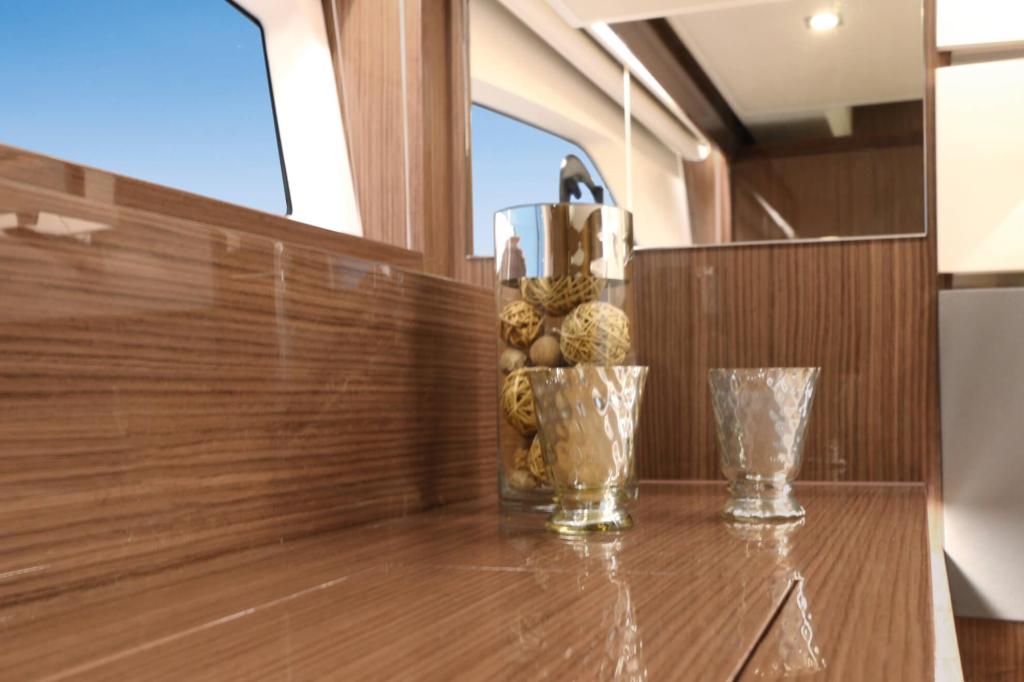 Sealine C430