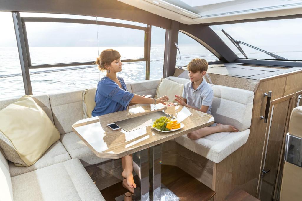 Sealine C430