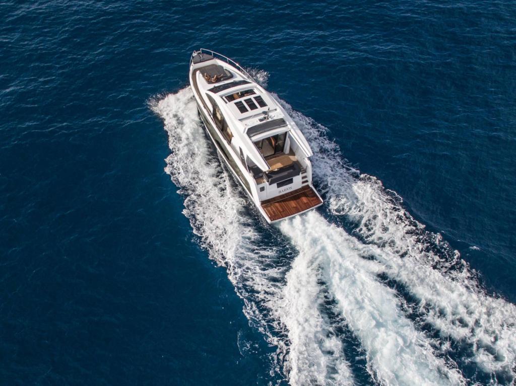 Sealine C530