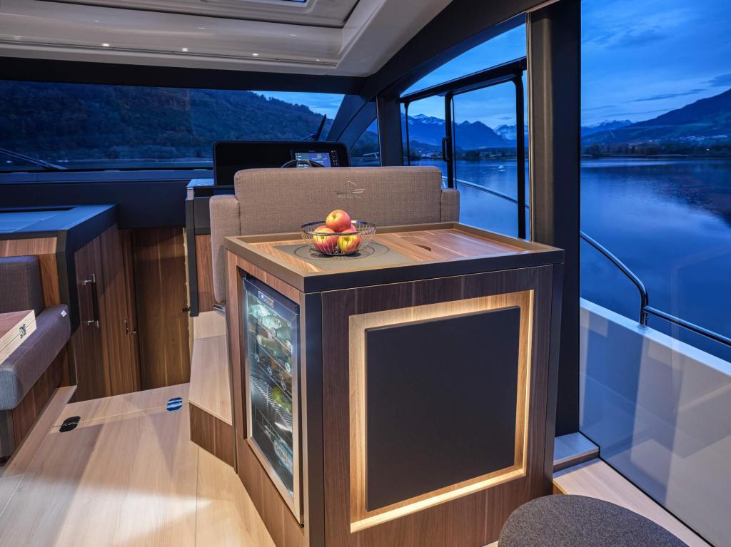 Sealine C530