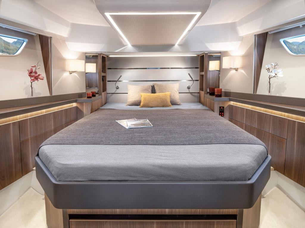 Sealine C530