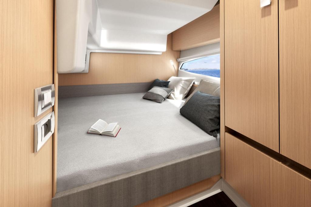Sealine S335V