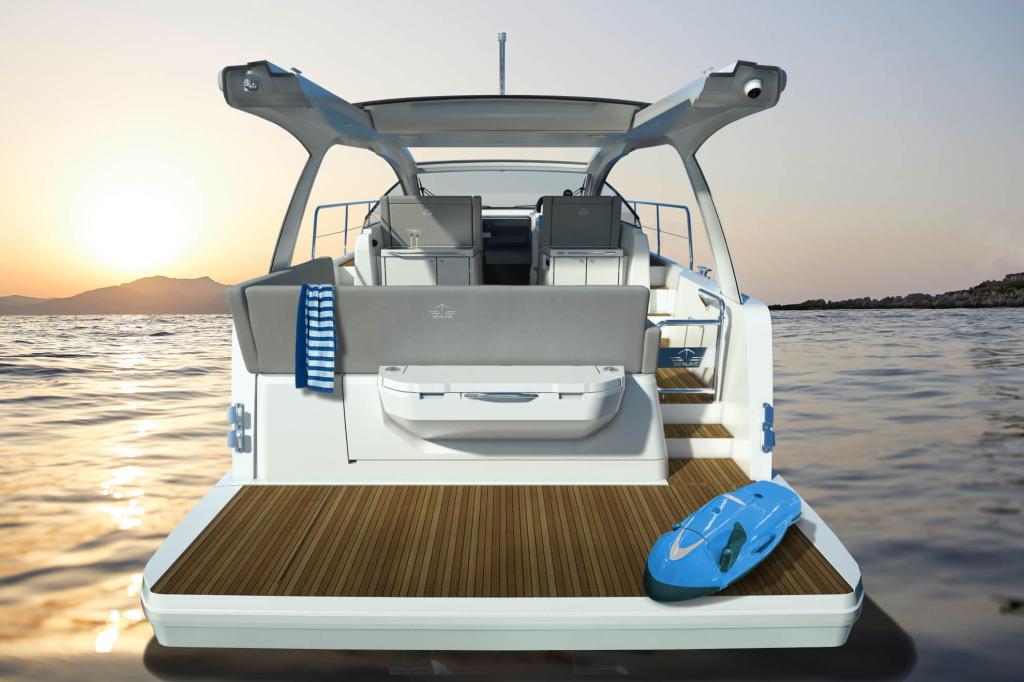 Sealine S390