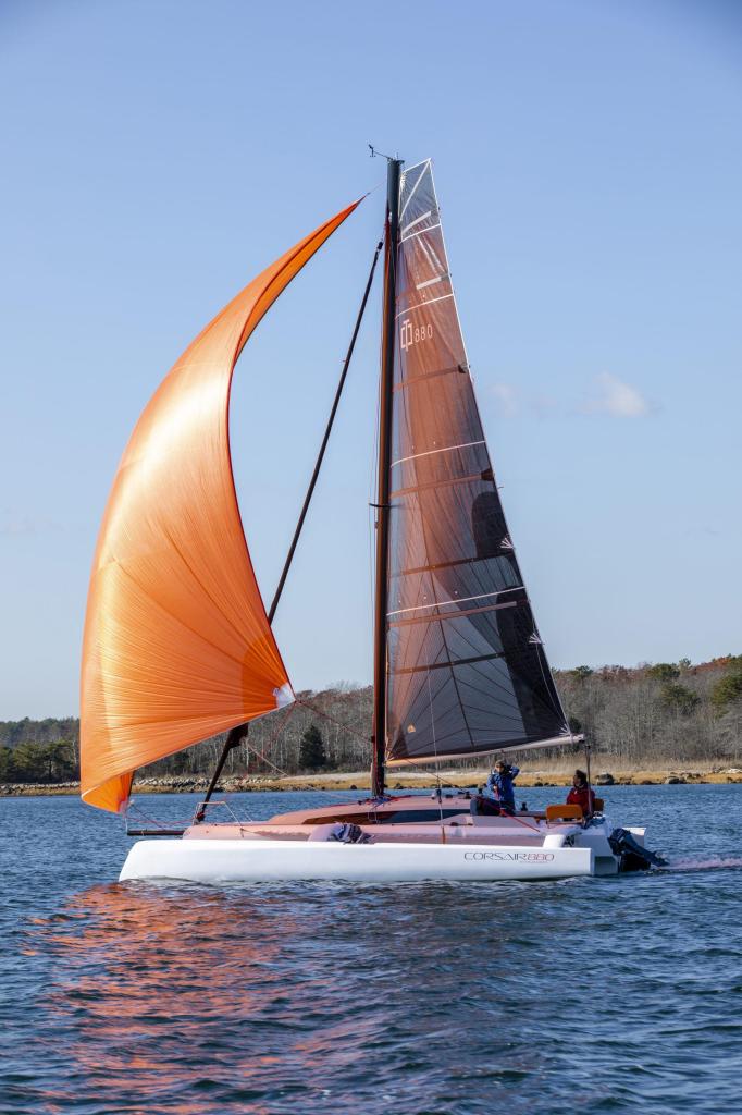 Corsair 880