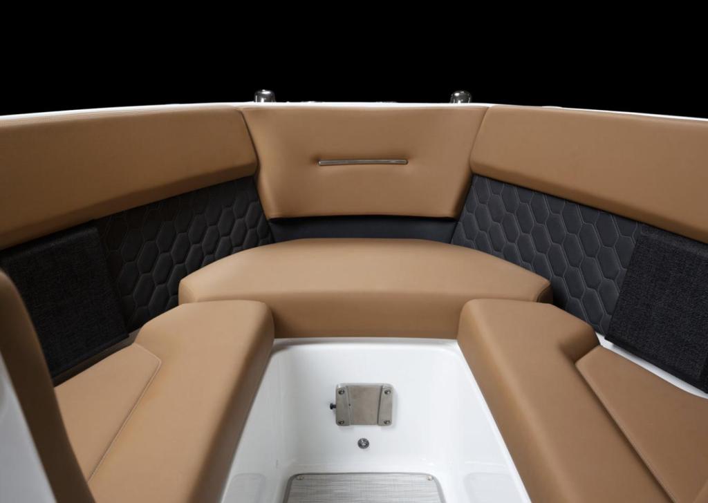 Four Winns H4 Surf