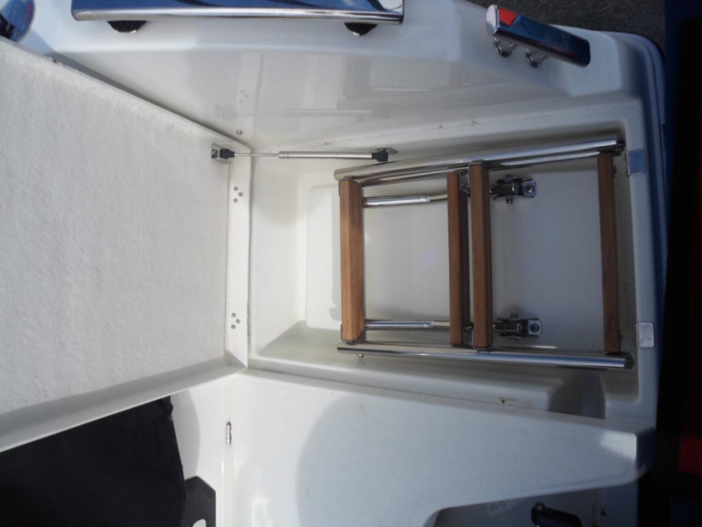 Parker 630 Day Cruiser