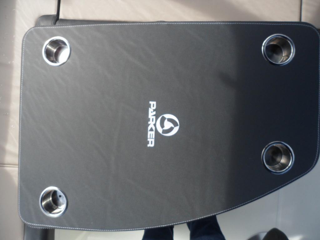 Parker 630 Day Cruiser