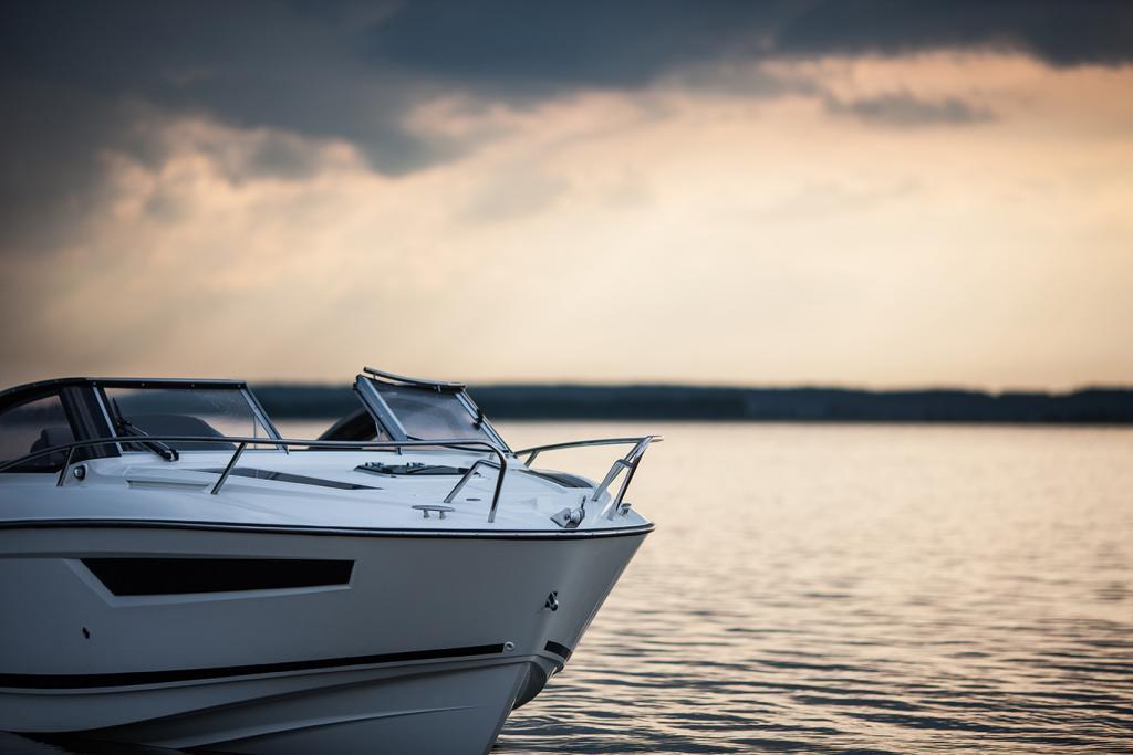 Parker 750 Day Cruiser